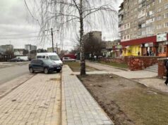 На 15-му мікрорайоні облаштували місце для паркування та відремонтували сходи На 15-му мікрорайоні облаштували місце для паркування та відремонтували сходи