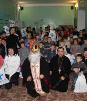 БФ "Карітас-Волинь" провів акцію "Святий Миколай іде до сиріт"