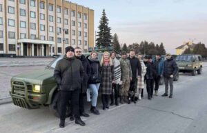 Для наших військових на передову вирушили авто Для наших військових на передову вирушили авто