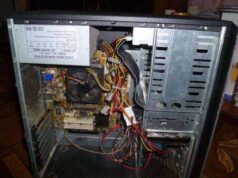 Затримали крадія, який у Жовтневому поцупив запчастини до комп’ютерної техніки Затримали крадія