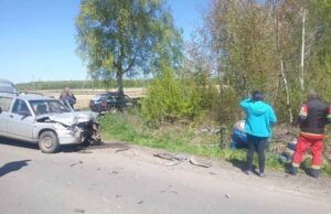 На трасі Нововолинськ-Іваничі ВАЗ зіткнувся із трактором Jinma JM-246E На трасі Нововолинськ-Іваничі ВАЗ зіткнувся із трактором Jinma JM-246E