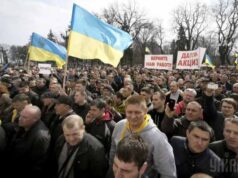 Нововолинці – на мітингу біля ВР за відміну утилізаційного збору Нововолинці - на мітингу біля ВР за відміну утилізаційного збору