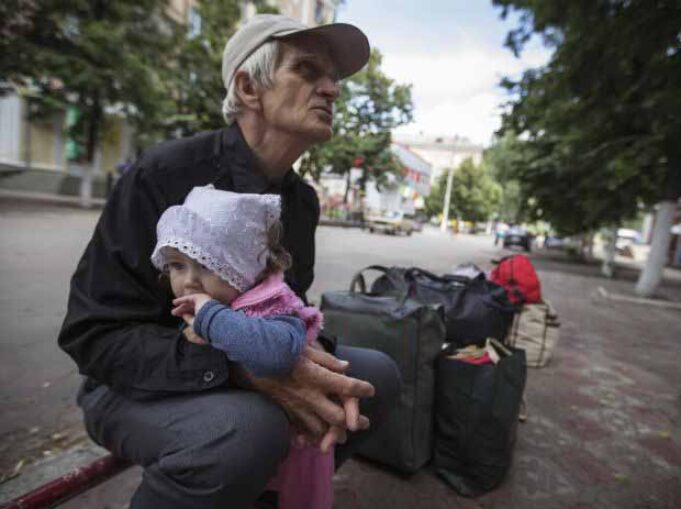 Чоловіки-біженці, які приїхали на Волинь із Сходу, – переважно пенсіонери Чоловіки-біженці