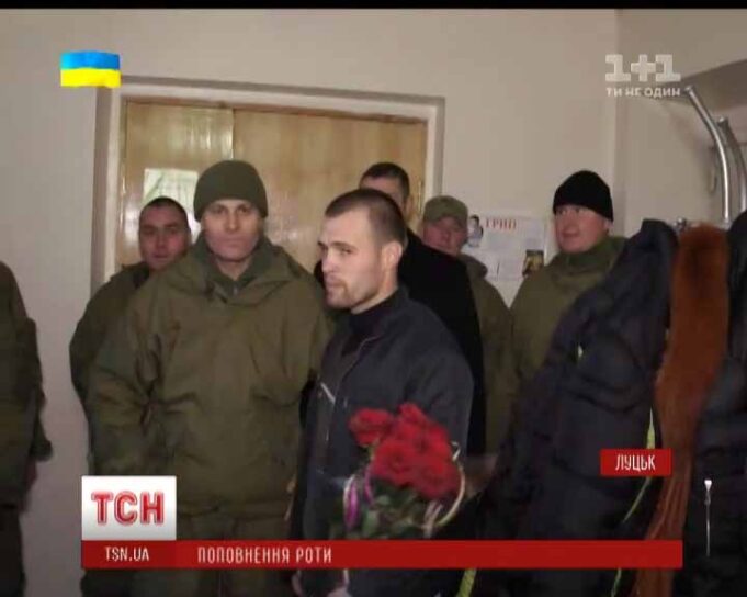Бійці “Світязя” влаштували переполох у Луцькому пологовому будинку Бійці "Світязя" влаштували переполох у Луцькому пологовому будинку