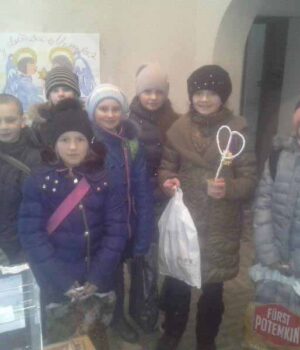 Нововолинський центр допомоги військовим: один день у фотографіях