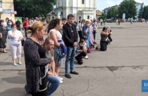 Волиняни прощалися з Героєм Іллею Струком. ФОТО Волиняни прощалися з Героєм Іллею Струком. ФОТО