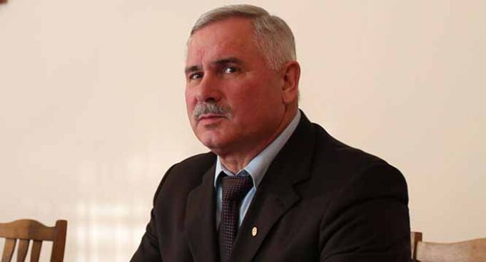 Мер міста Віктор Сапожніков відзвітував про роботу за рік Мер міста Віктор Сапожніков відзвітував про роботу за рік