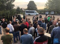 На шахту №9 «Нововолинська» приїхали люди в чорному На шахту №9 «Нововолинська» приїхали люди в чорному