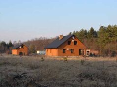 Завдяки прокуратурі елітні будиночки в Павлівському заказнику знесуть Завдяки прокуратурі елітні будиночки в Павлівському заказнику знесуть