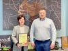 Міський голова вручив Подяку від командування 100-ї бригади працівниці виконавчого комітету Міський-голова-вручив-Подяку-від-командування-100-ї-бригади-працівниці-виконавчого-комітету