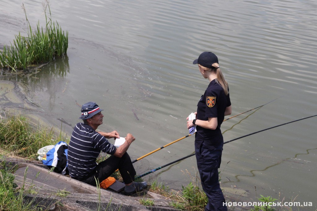 Рятувальники-провели-профілактичний-рейд-на-нововолинському-озері