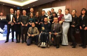 Голова Благодатного Олександр Топорівський отримав нагороду “TOP 30 UNDER 30” Голова Благодатного Олександр Топорівський отримав нагороду "TOP 30 UNDER 30"