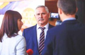 Пів мільйона на піар Сапожнікова: як витрачаються кошти платників податків Пів мільйона на піар Сапожнікова: як витрачаються кошти платників податків