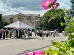 День Конституції України: у Нововолинську відбувся благодійний захід День-Конституції-України:-у-Нововолинську-відбувся-благодійний-захід