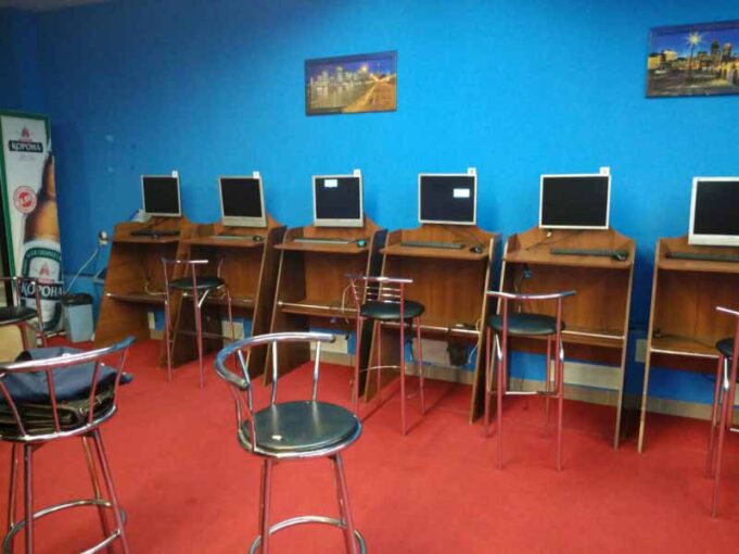 У Нововолинську прокуратура припинила діяльність п’яти незаконних гральних закладів У Нововолинську прокуратура припинила діяльність п’яти незаконних гральних закладів