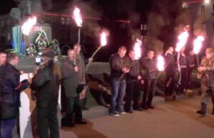 Факельна хода до 200-річчя від Дня народження Шевченка Факельна хода до 200-річчя від Дня народження Шевченка