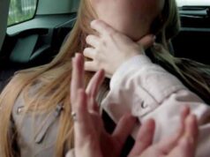 В центрі міста чоловік намагався задушити дівчину В центрі міста чоловік намагався задушити дівчину