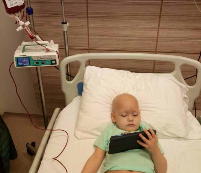 Онкохворий Роман Гальчик впав у кому Онкохворий Роман Гальчик впав у кому