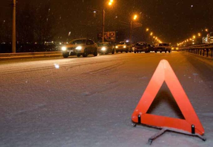 В Угринові перевернувся автобус з пасажирами В Угринові перевернувся автобус з пасажирами