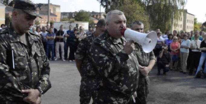 51-ша “волинська” бригада: новий комбриг, мітинги і повний хаос 51-ша "волинська" бригада: новий комбриг