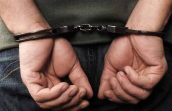 У Нововолинську затримали чоловіка за розбещення неповнолітнього хлопця У Нововолинську затримали чоловіка за розбещення неповнолітнього хлопця