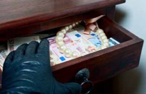 Нововолинець “обчистив” квартир на півмільйона гривень Нововолинець "обчистив" квартир на півмільйона гривень