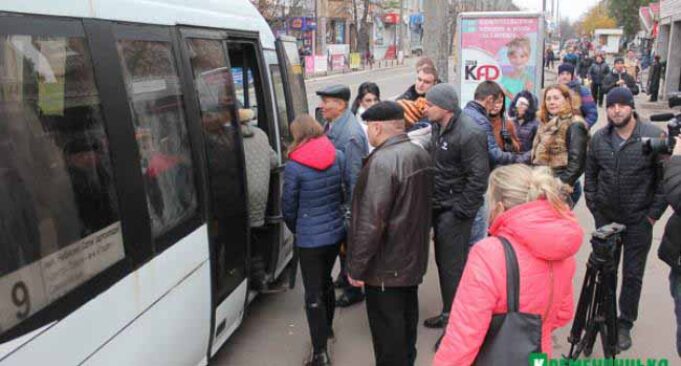 Пільгові перевезення: міська рада скасувала своє скандальне рішення Пільгові перевезення: міська рада скасувала своє скандальне рішення