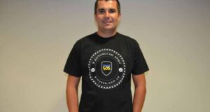 Нововолинець в Іспанії активно допомагає нашим бійцям Нововолинець в Іспанії активно допомагає нашим бійцям