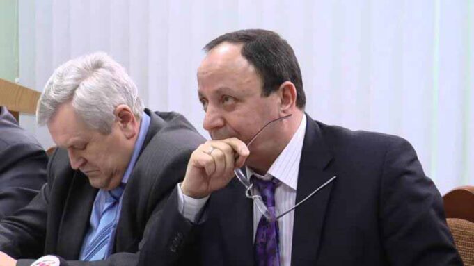 Профспілкові лідери домагаються звільнення гендиректора “Волиньвугілля” Гарбузюка Профспілкові лідери домагаються звільнення гендиректора "Волиньвугілля" Гарбузюка