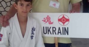 Дмитро Мельничук – бронзовий призер змагань із кіокушин-карате в Румунії Дмитро Мельничук - бронзовий призер змагань із кіокушин-карате в Румунії