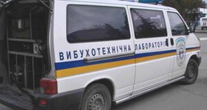 Житель Жовтневого пошкодив руку: вибухнув ліхтар Житель Жовтневого пошкодив руку: вибухнув ліхтар