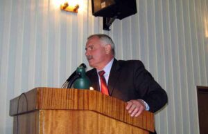 Віктор Сапожніков відзвітував перед бюджетниками Віктор Сапожніков відзвітував перед бюджетниками