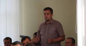 Як учасник бойових дій землю в депутатів вибивав (ВІДЕО) Як учасник бойових дій землю в депутатів вибивав (ВІДЕО)