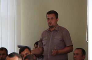 Як учасник бойових дій землю в депутатів вибивав (ВІДЕО) Як учасник бойових дій землю в депутатів вибивав (ВІДЕО)