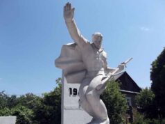 Найшла коса на камінь. Холодна війна триває Найшла коса на камінь. Холодна війна триває