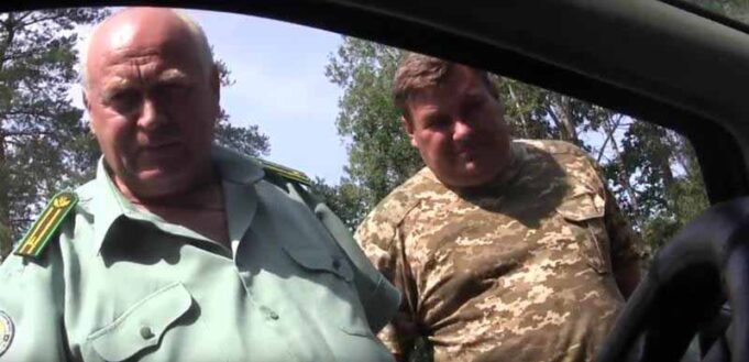 Шацький НПП: фейковий екозбір під прикриттям учасників АТО (ВІДЕО) Шацький НПП: фейковий екозбір під прикриттям учасників АТО (ВІДЕО)