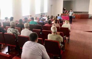 “Пан Курчак” не будуватиме комбікормовий завод у селі Грибовиця до виборів, – нардеп Ігор Гузь “Пан Курчак” не будуватиме комбікормовий завод у селі Грибовиця до виборів