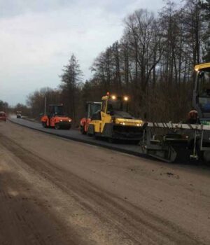 Від річки Буг до Нововолинська кипить робота по капітальному ремонту дороги