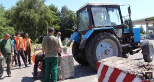 Регіональний директор серед ночі тягав плити на “ОККО” Регіональний директор серед ночі тягав плити на "ОККО"