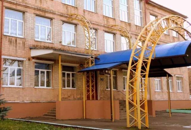 Ліцей-інтернат – на 35-му місці в Україні за результатами ЗНО Ліцей-інтернат - на 35-му місці в Україні за результатами ЗНО