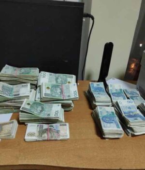 На Ягодині намагались перемістити через кордон незадекларованих 490 тисяч злотих