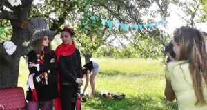 «Аліса в країні чудес» – фотодень у Нововолинську «Аліса в країні чудес» - фотодень у Нововолинську