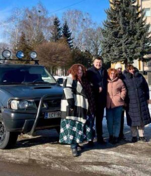 Із Нововолинська на передову вирушив ще один автомобіль для військових