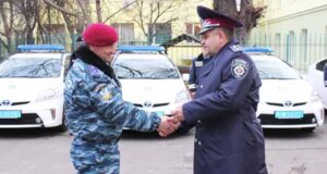 Нововолинському міськвідділу міліції подарували новий автомобіль Нововолинському міськвідділу міліції подарували новий автомобіль