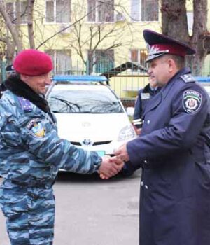 Нововолинському міськвідділу міліції подарували новий автомобіль