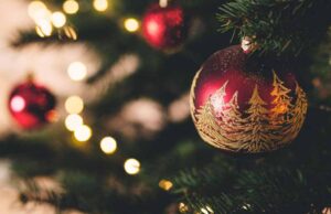 Вітаємо з Новим роком та Різдвом Христовим! Вітаємо з Новим роком та Різдвом Христовим!