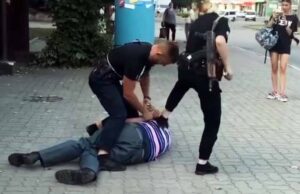 Пов’язали чоловіка, який хуліганив у магазині! (ВІДЕО) Пов’язали чоловіка