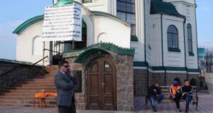 “Збудуємо храм… а ні, краще вкрадемо!” – УПЦ МП "Збудуємо храм... а ні