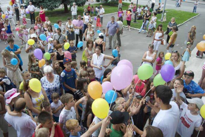 Дитячим святом у Нововолинську розпочався Тиждень сталої енергії Дитячим святом у Нововолинську розпочався Тиждень сталої енергії