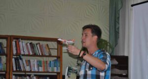 Макс Кідрук в Нововолинську: фізика, диво, треш Макс Кідрук в Нововолинську: фізика